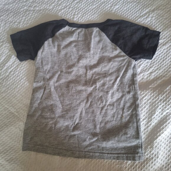 Saving the Day tshirt - Picture 5 of 5